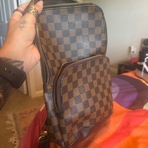 Double pocket LV Crossbody